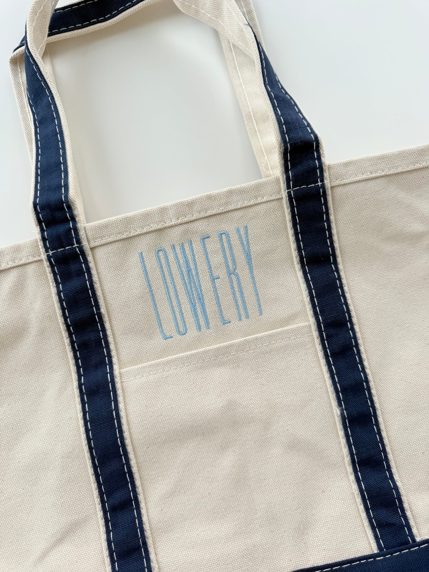 Classic Canvas Tote - Zip Top Medium