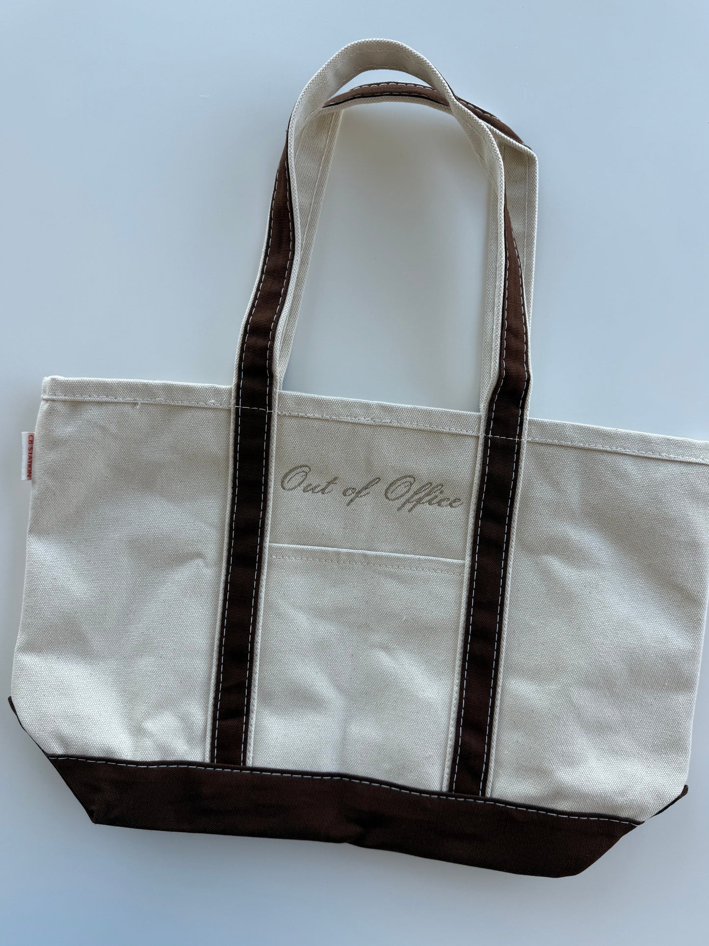 Classic Canvas Tote - Zip Top Medium